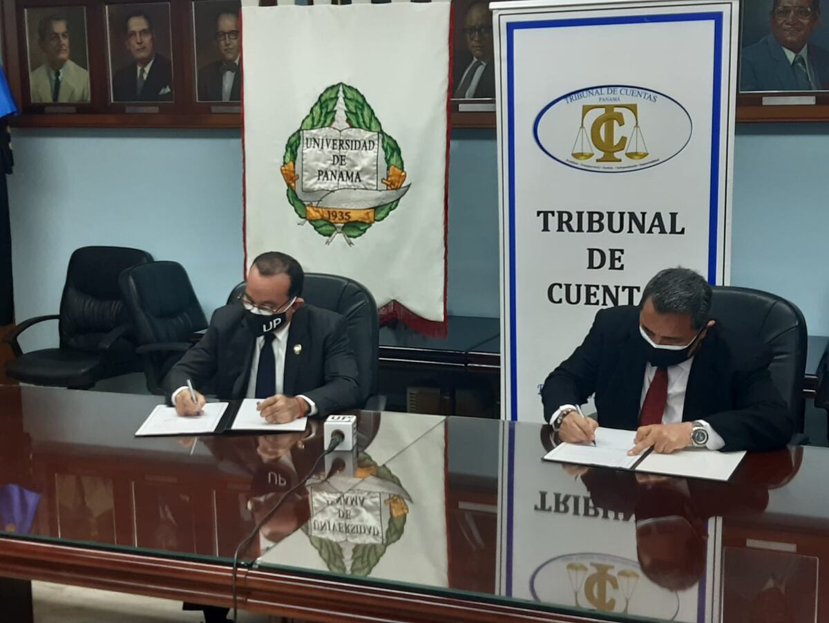 Tribunal de cuentas firma convenio con la Universidad de Panamá. Revelan detalles del acuerdo