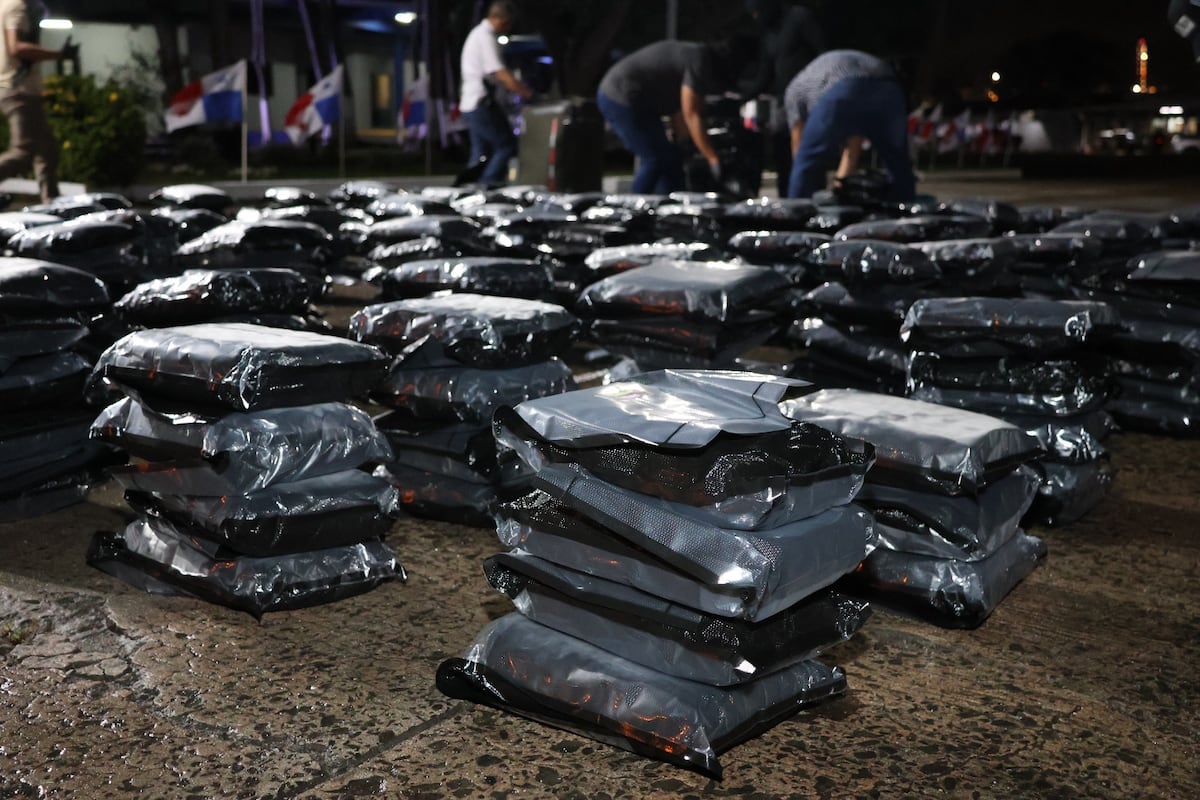 Dos intervenciones en una noche: decomisan cientos paquetes de presunta droga en San Miguelito y Los Santos