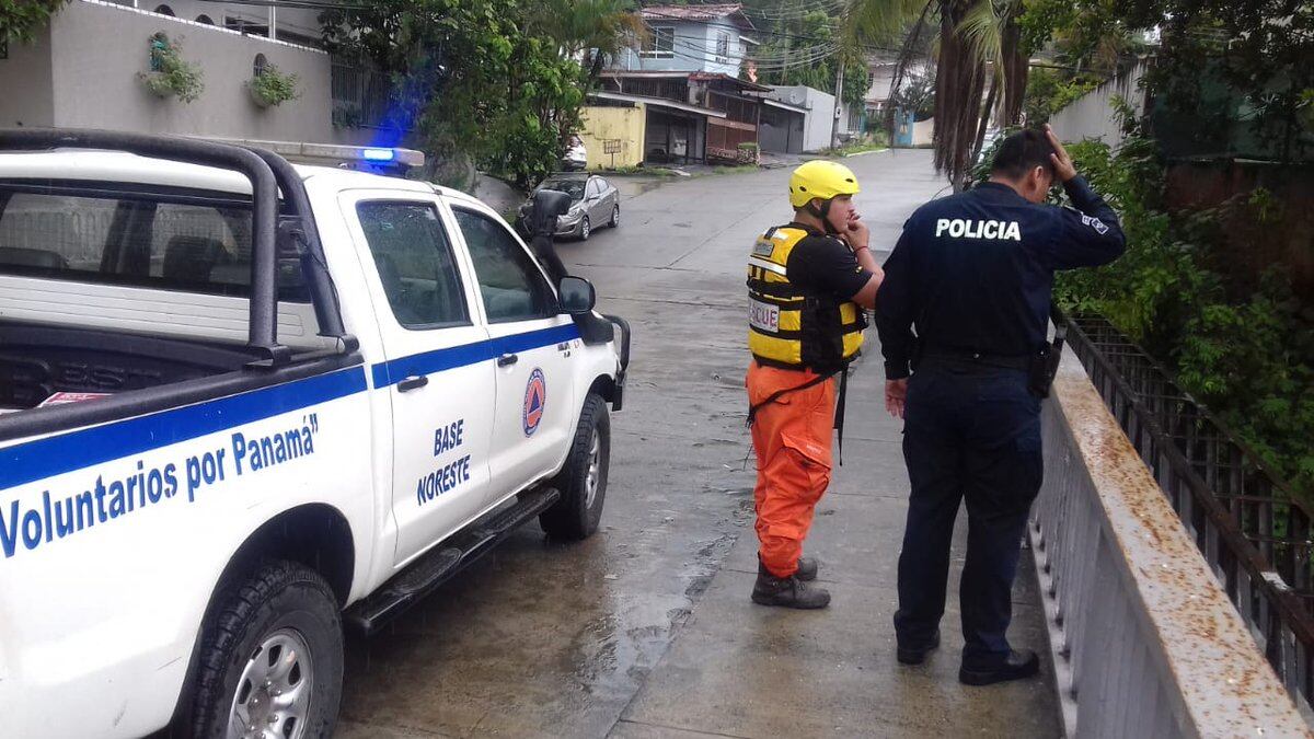 Sinaproc ubica sin vida al hombre que cayó al río  en Condado del Rey | V