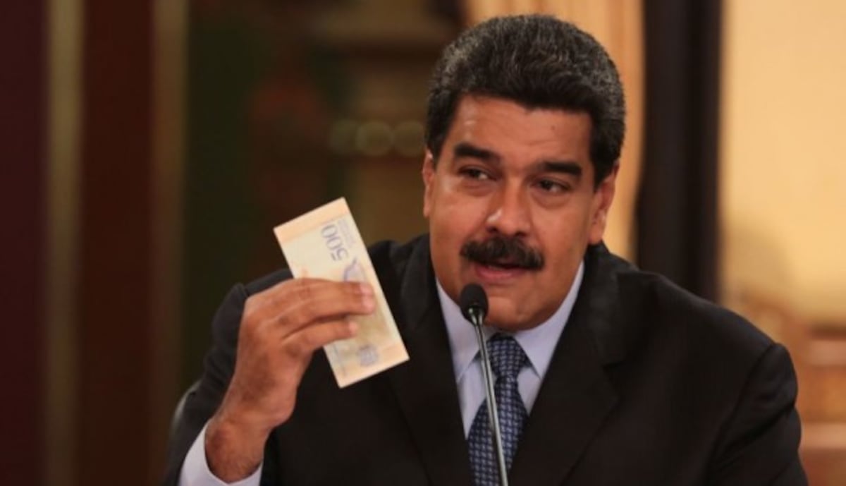 Maduro dice que el migrante venezolano sale de su país lleno de dólares