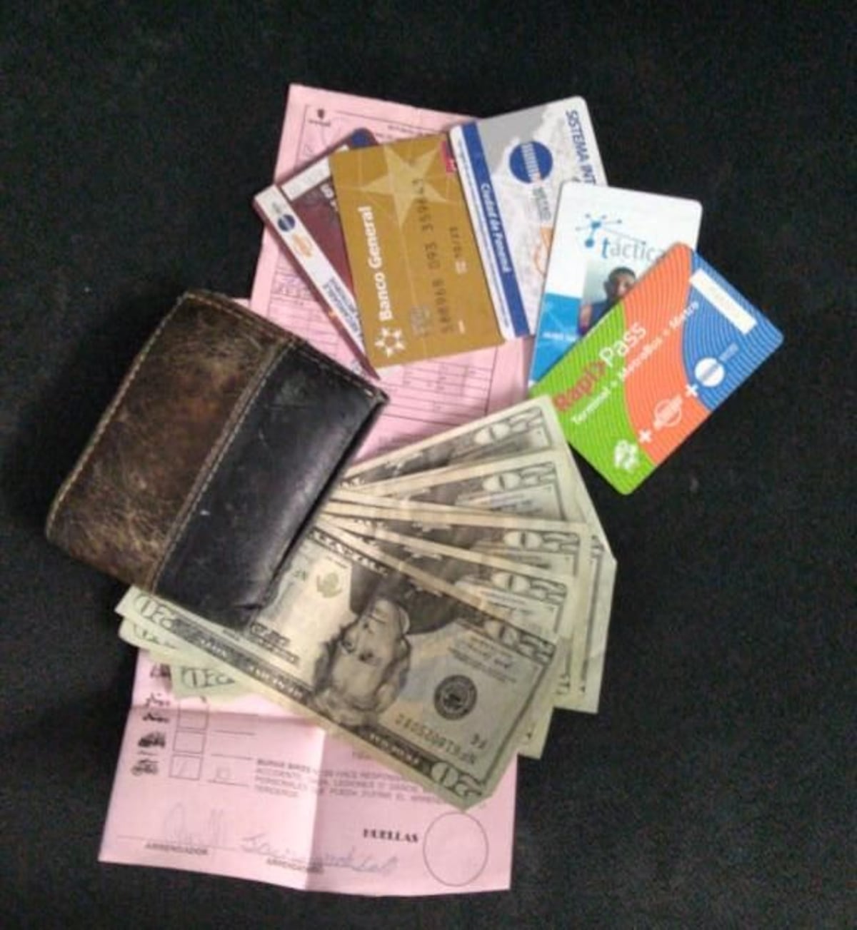 Roban en plena parada de buses en Chilibre