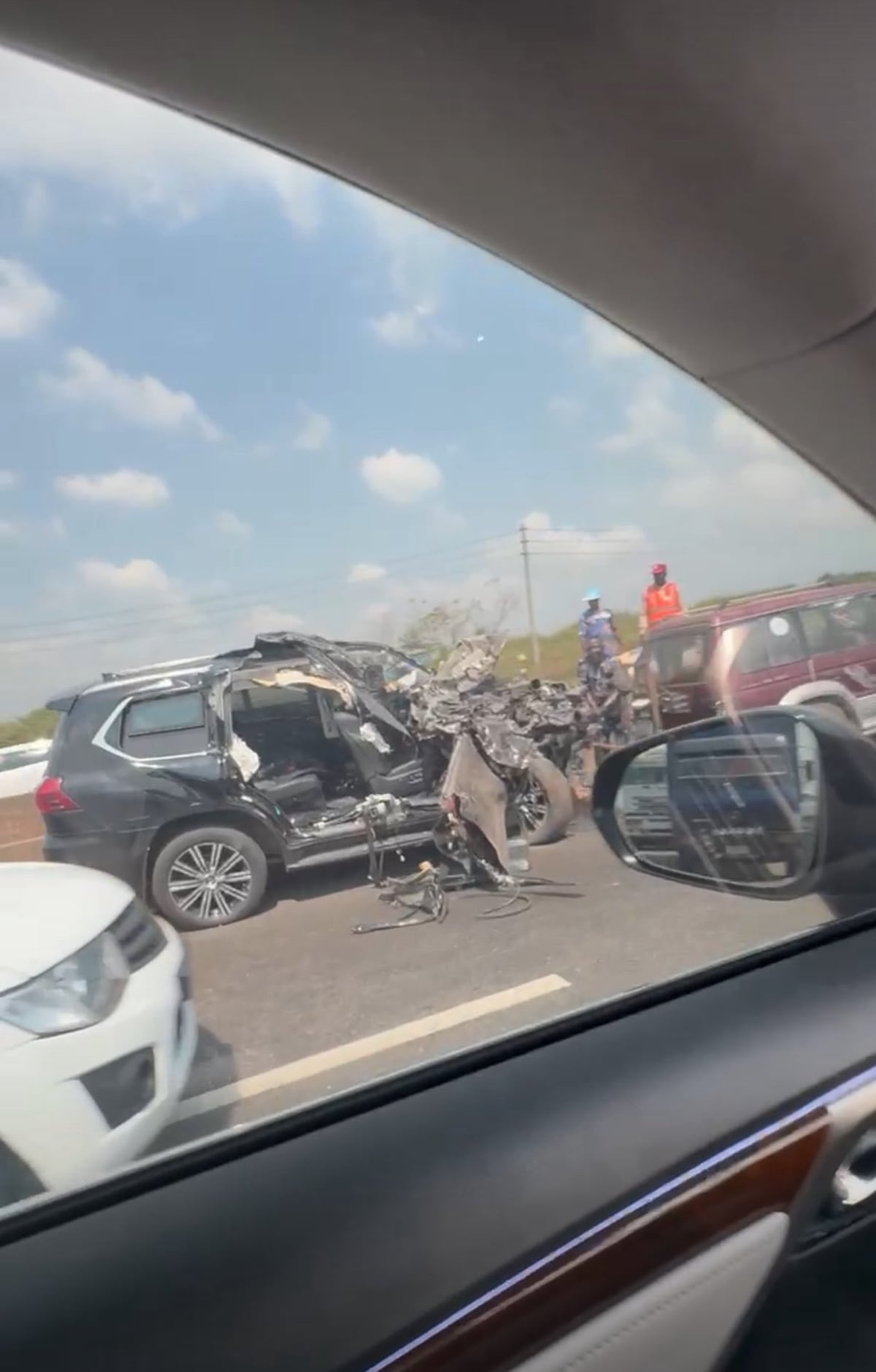 Anthony Joshua sobrevive a carretera más peligrosa de Nigeria