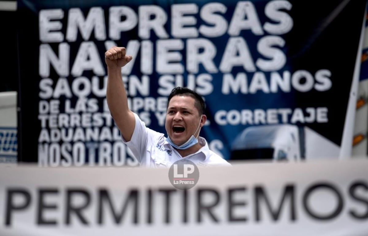 Empresarios actuarán como mediadores en el problema entre transportistas de carga y navieras