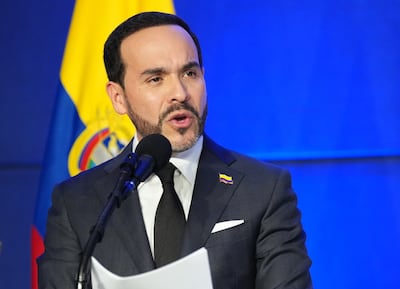 ‘Si pretenden incendiar el país, se toparán con mi determinación’
