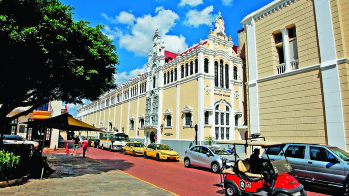 Hay 20 vacantes a concurso para los interesados en laborar en el Servicio Exterior de Panamá