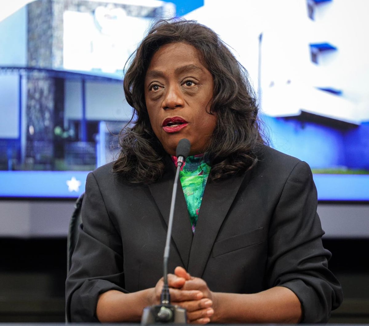 Detienen a exfuncionaria del Meduca tras ataque con potasa