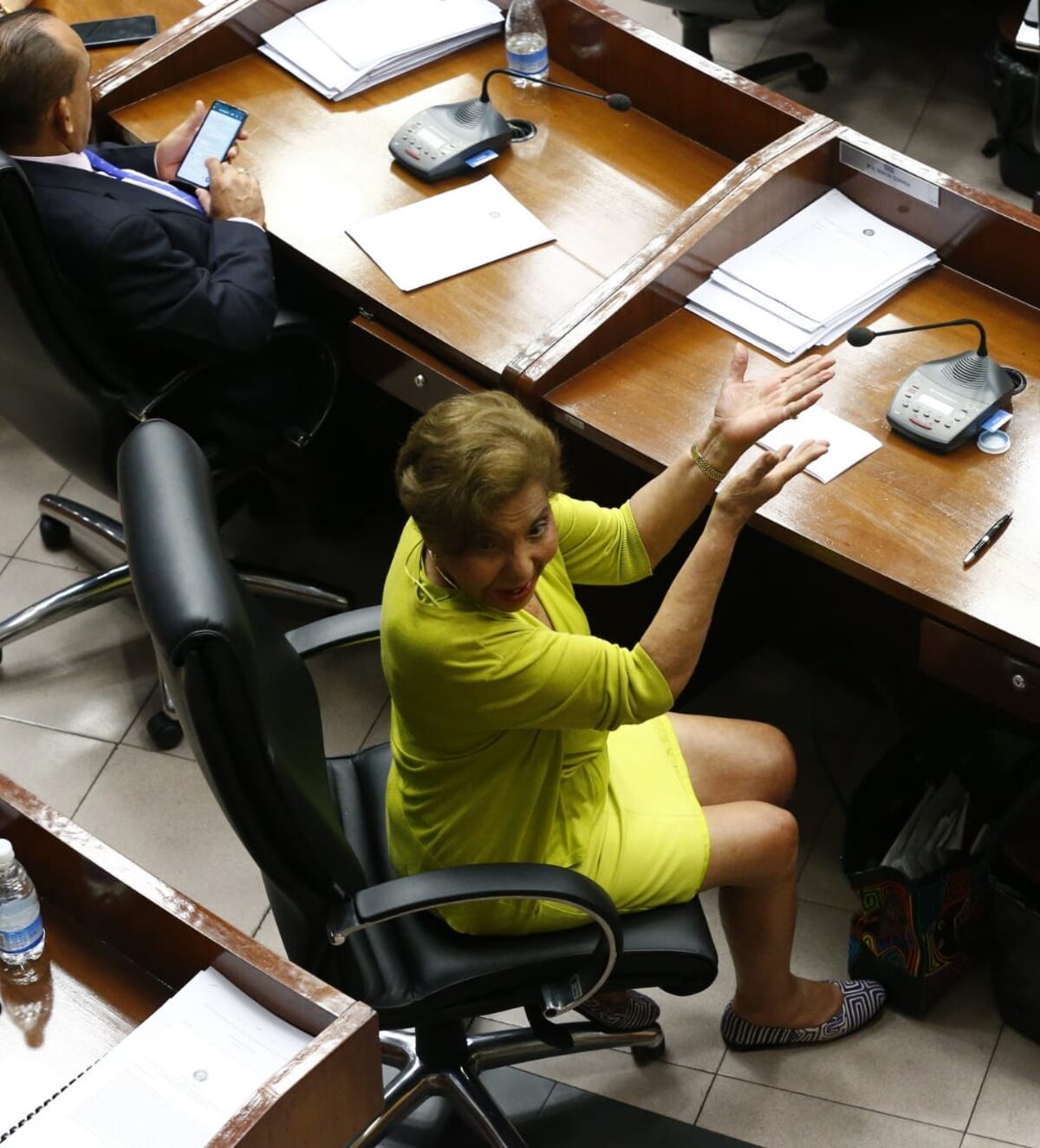 Mayín pide se separe del cargo al diputado del PRD, investigado por abuso. Video