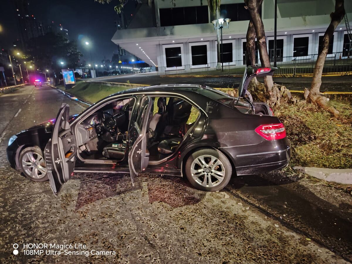 Capturan a dos hombres tras persecución en Punta Pacífica por intento de robo a casa