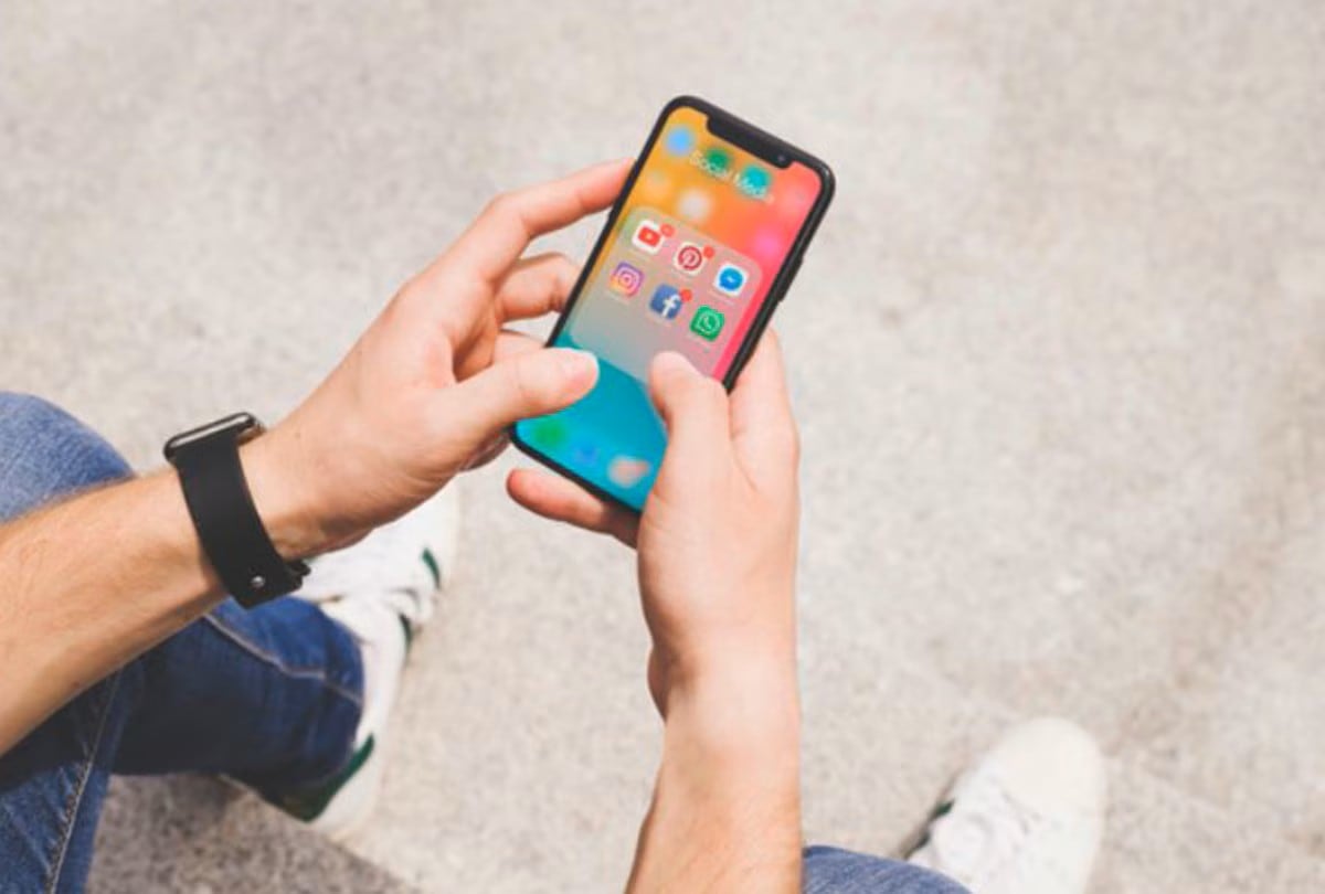 ¡Asqueroso pero cierto! Tu celular podría tener más bacterias que un baño público