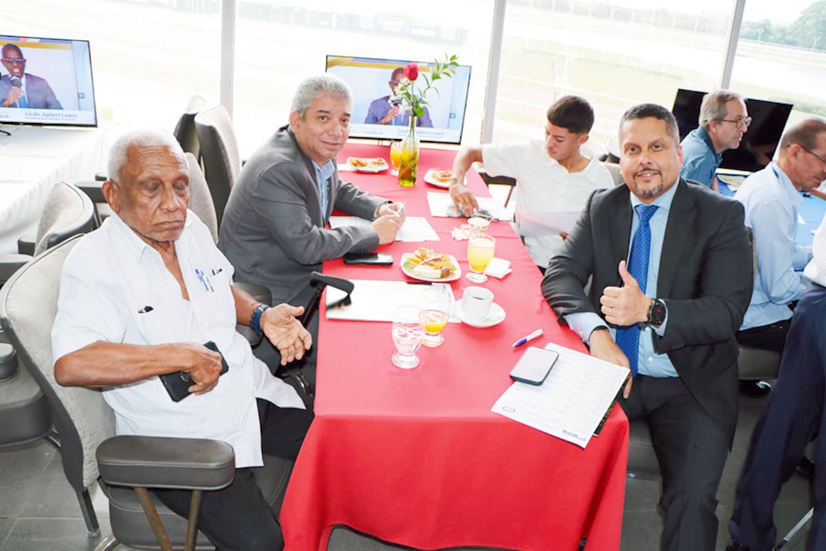 La hípica panameña calienta motores con el Clásico Presidente