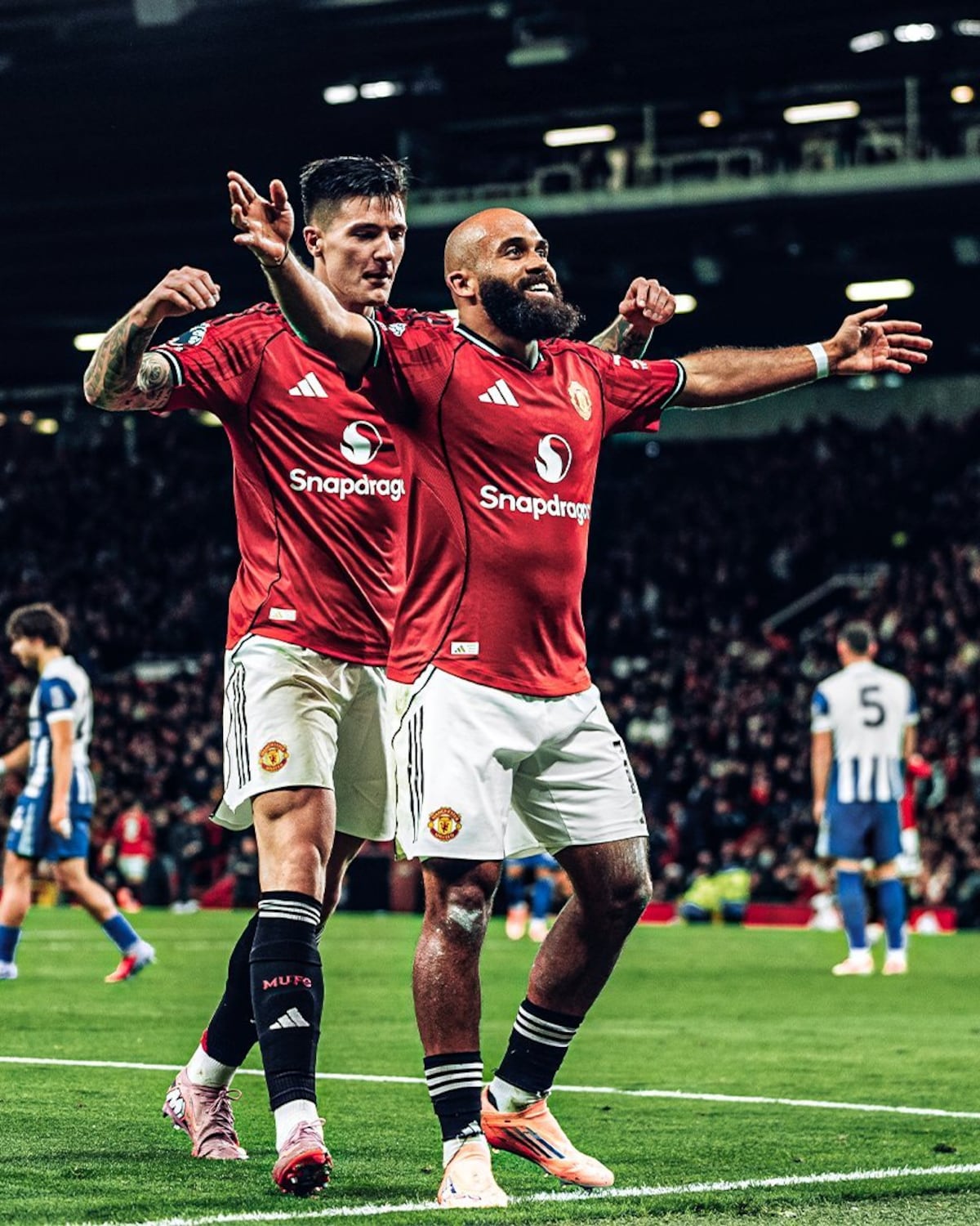 United aprieta el paso: victorias, cartera abierta y calma total en el proyecto Amorim