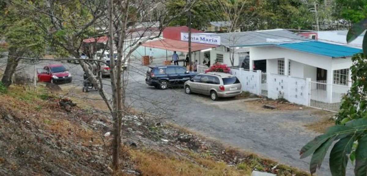 Cuerpos de la abuela, madre e hija son trasladados hasta la Basílica Don Bosco